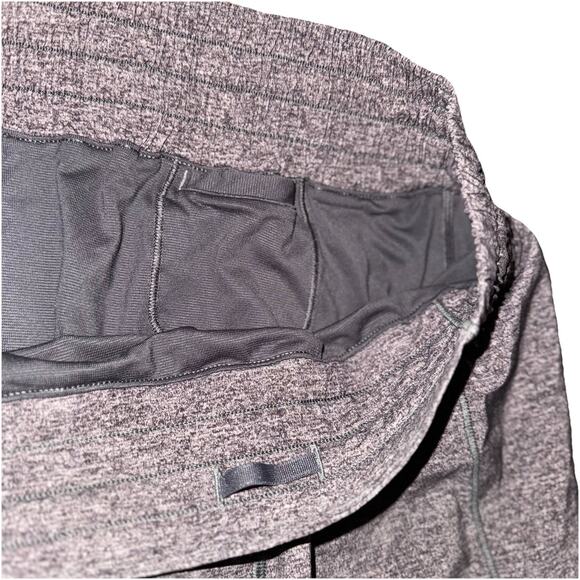 Lululemon Hotty Hot Short II Athletic Running Lined Gray Heathered Size 4 - Picture 4 of 6